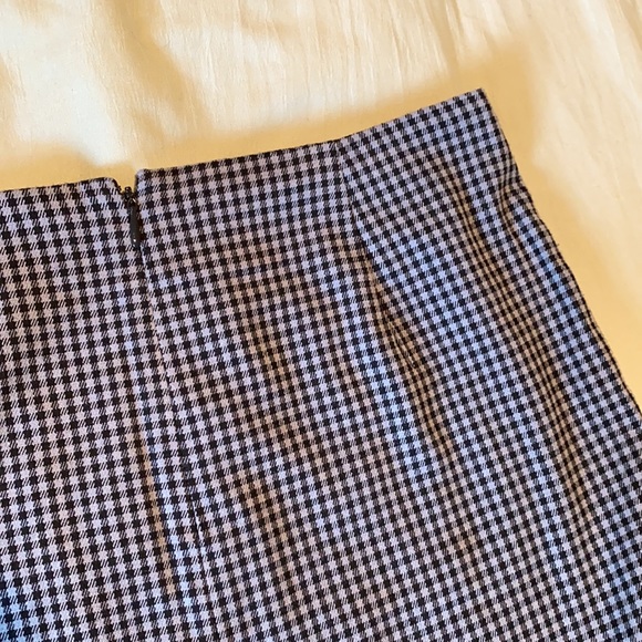 Aeropostale fitted checkered skirt - Picture 2 of 4